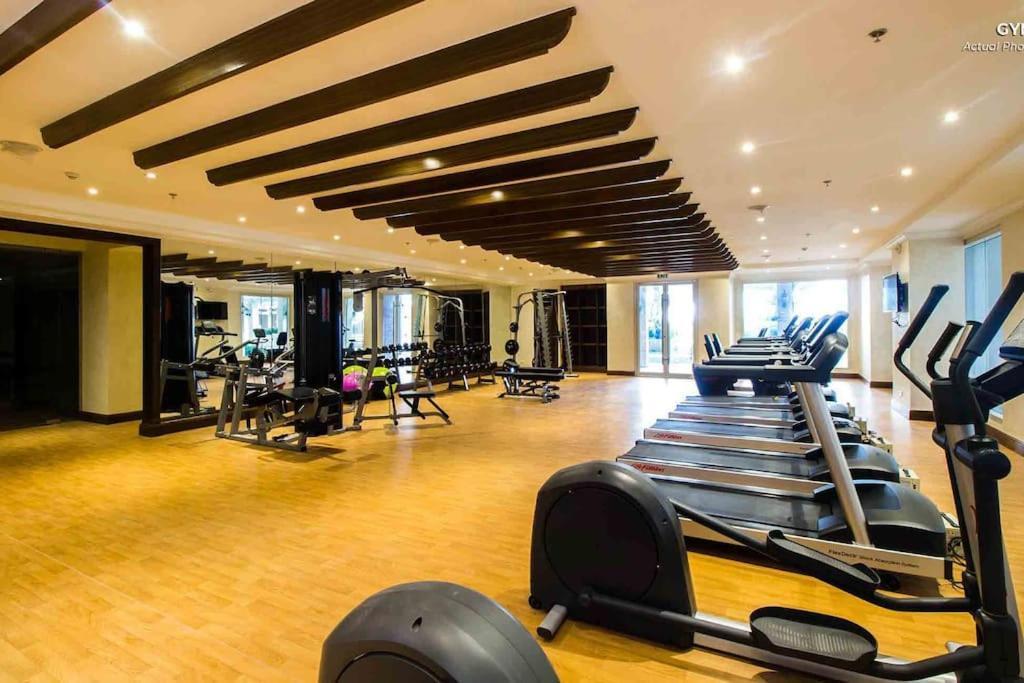Monarch Parksuites - Balmoral Place Paranaque City Ngoại thất bức ảnh